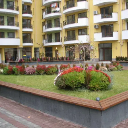 Студио Париж Apartment *